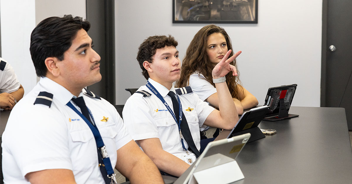 Dentro del Programa de Piloto Profesional de American Flyers